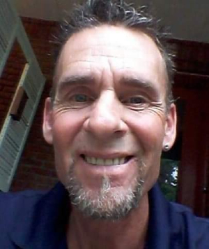 <strong>Desbiens, Louis</strong>