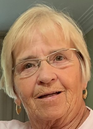 Stroud, Judy (nee Majuary)