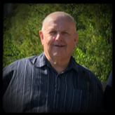 Van Den Broek, Clifford