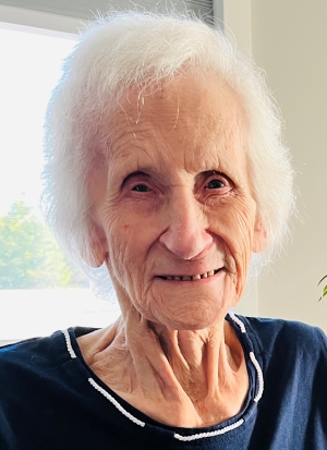 SIMONEAU, Gisèle Ghislaine (Bisaillon) (91 years)