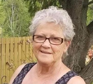 Dionne, Lucille (née Poirier)